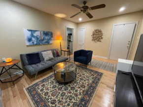 Comfy cozy 1BA nearby riverwalk